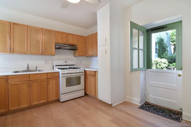 104 Main Street 1, Dobbs Ferry, NY 10522