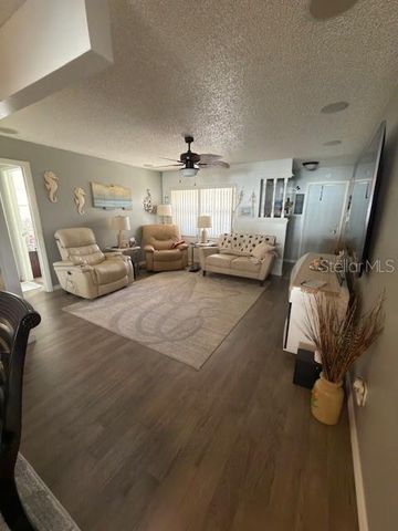 602 HICKORY LAKE DRIVE, Brandon, FL 33511