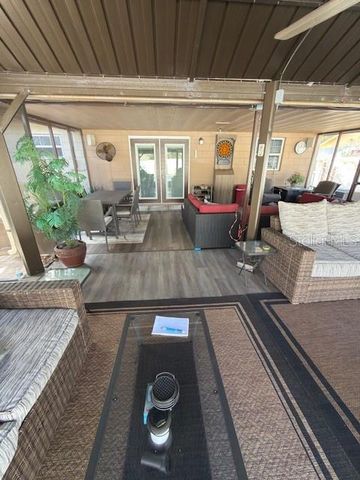 602 HICKORY LAKE DRIVE, Brandon, FL 33511