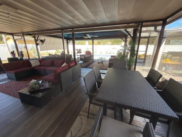 602 HICKORY LAKE DRIVE, Brandon, FL 33511