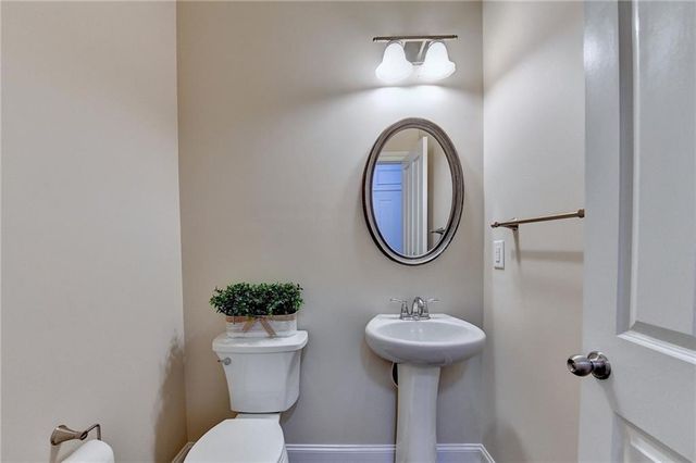 7565 Scarlet Drive, Alpharetta, GA 30005