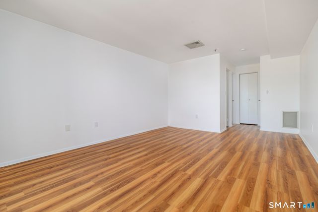 1633 Washington Boulevard 5F, Stamford, CT 06902