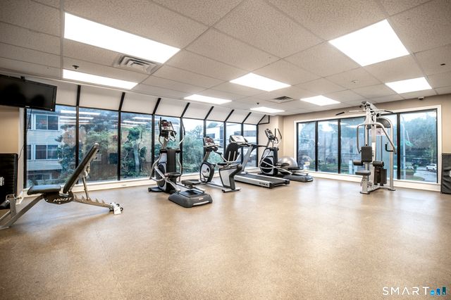 1633 Washington Boulevard 5F, Stamford, CT 06902