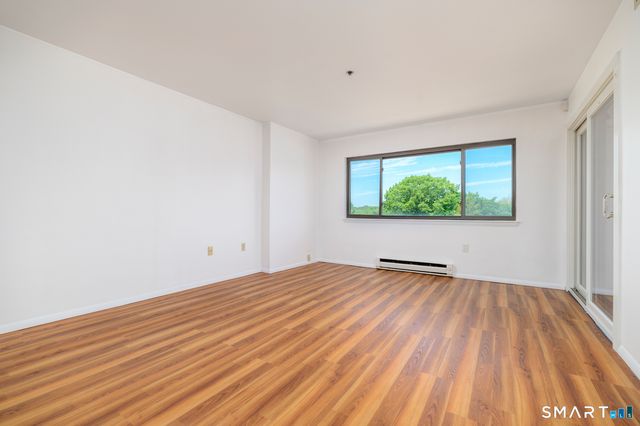 1633 Washington Boulevard 5F, Stamford, CT 06902