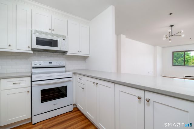 1633 Washington Boulevard 5F, Stamford, CT 06902