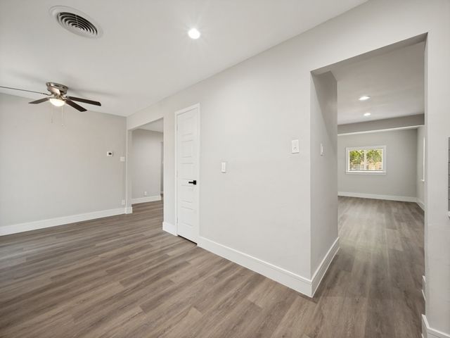 2915 Hollandale Lane, Farmers Branch, TX 75234