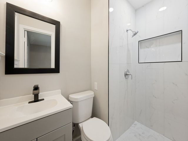 2915 Hollandale Lane, Farmers Branch, TX 75234