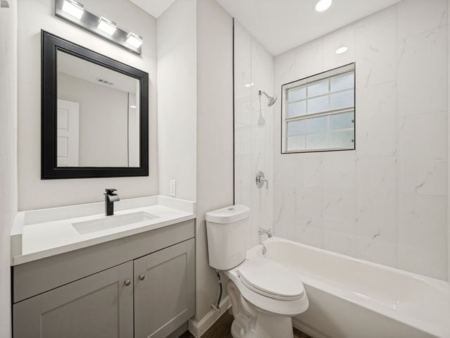 2915 Hollandale Lane, Farmers Branch, TX 75234