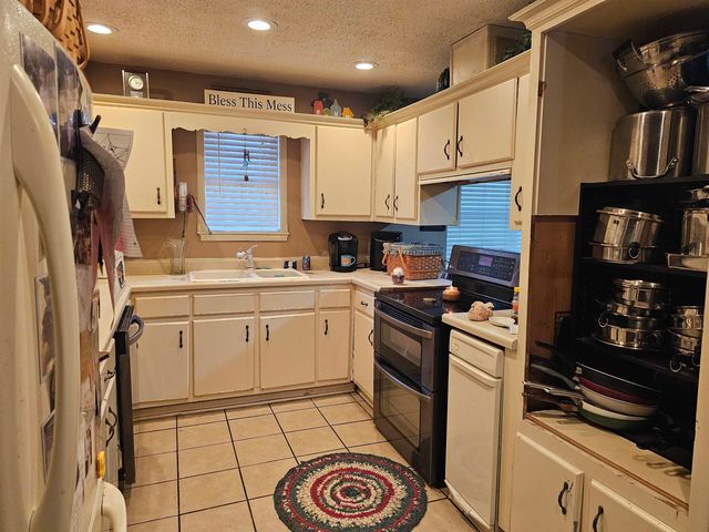 467 KENWOOD AVE, Brighton, TN 38011