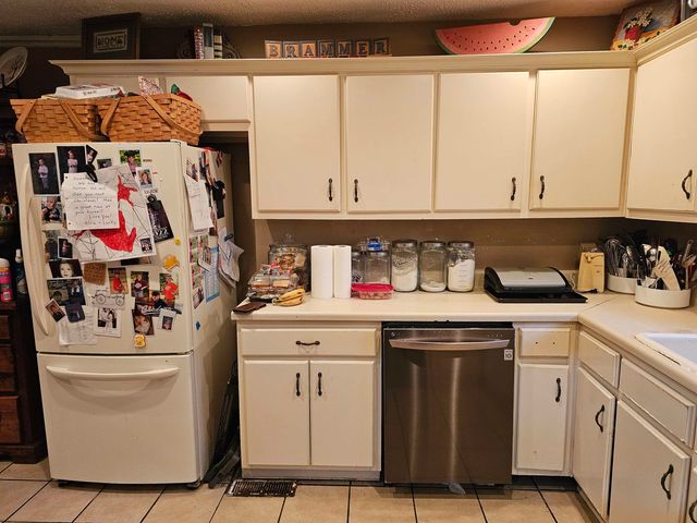 467 KENWOOD AVE, Brighton, TN 38011