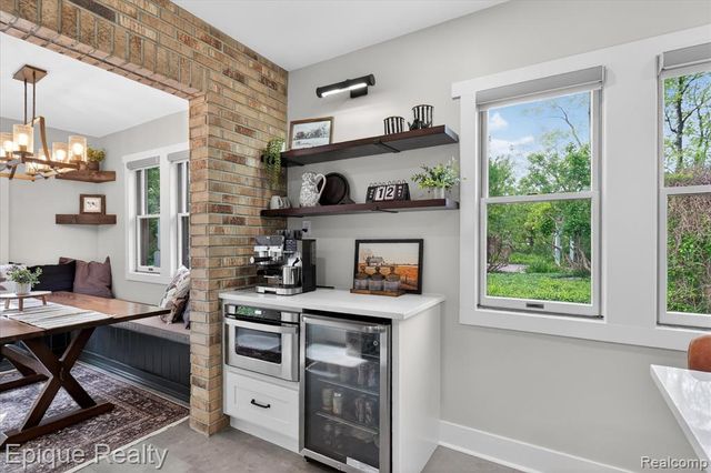 3710 Frains Lake Road, Ann Arbor, MI 48105