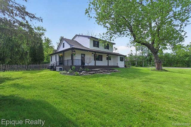 3710 Frains Lake Road, Ann Arbor, MI 48105