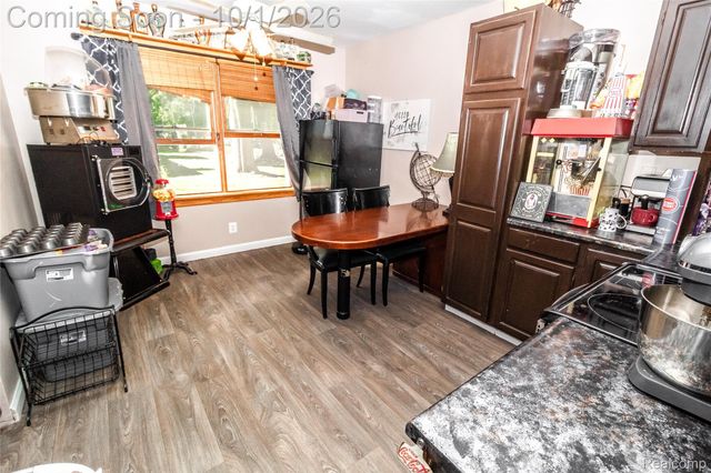 221 Lincoln Street, Lapeer, MI 48446