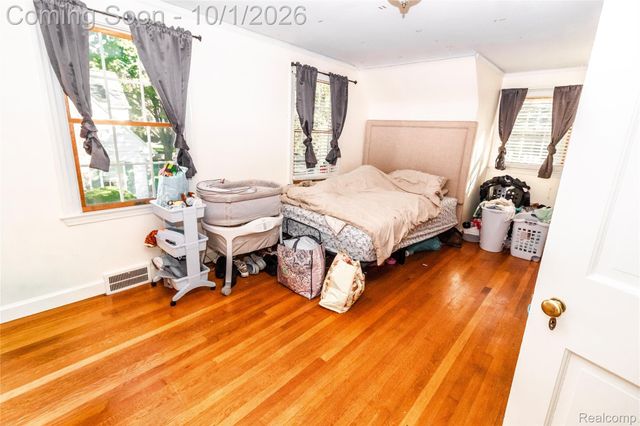 221 Lincoln Street, Lapeer, MI 48446
