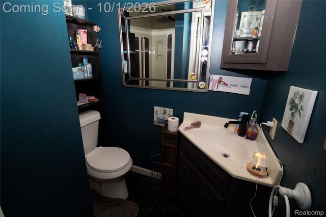 221 Lincoln Street, Lapeer, MI 48446