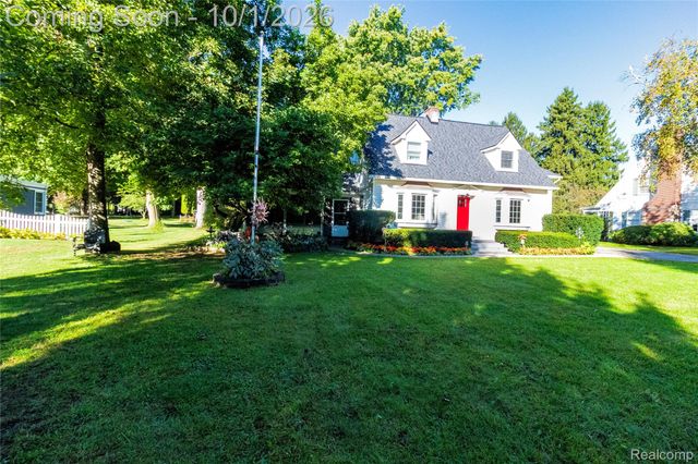221 Lincoln Street, Lapeer, MI 48446