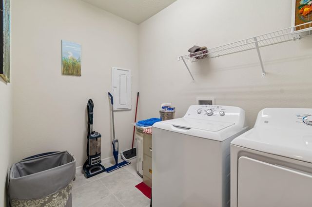 386 La Mancha Dr, St Augustine, FL 32086