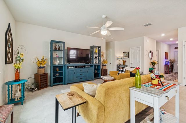 386 La Mancha Dr, St Augustine, FL 32086