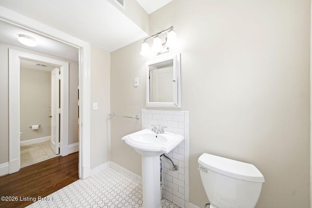1971 Bardstown Rd APT 5, Louisville, KY 40205