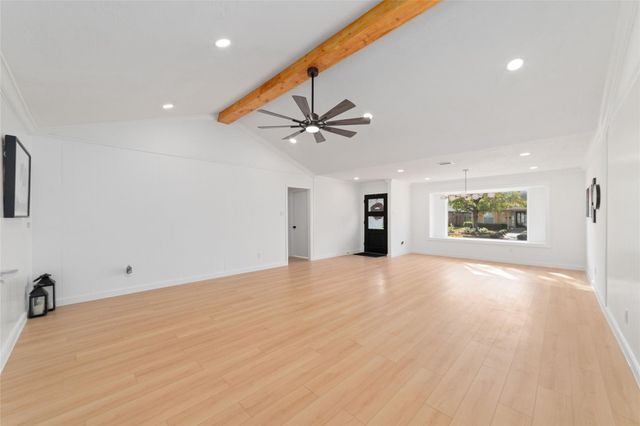 15326 E Hampton Circle, Houston, TX 77071