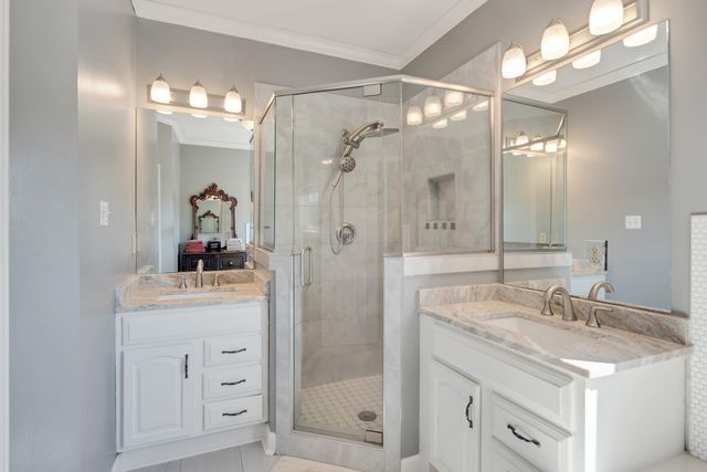 110 KYLIE GAYLE RD, Oakland, TN 38060