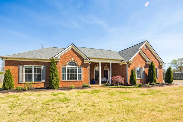 110 KYLIE GAYLE RD, Oakland, TN 38060