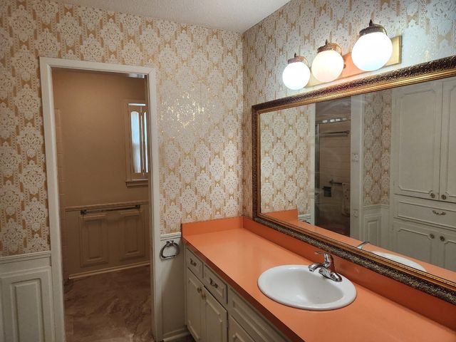 67 E Canyonview Drive, Ransom Canyon, TX 79366