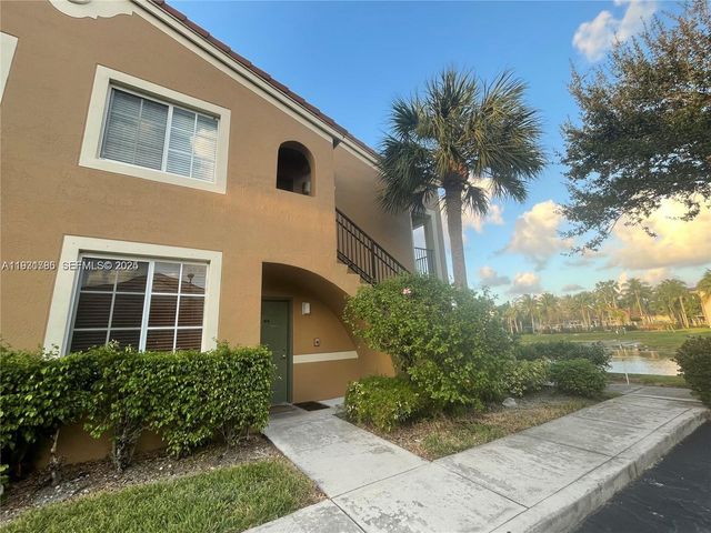 8070 N Nob Hill Rd 108, Tamarac, FL 33321