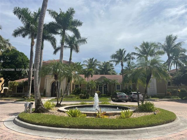 8070 N Nob Hill Rd 108, Tamarac, FL 33321