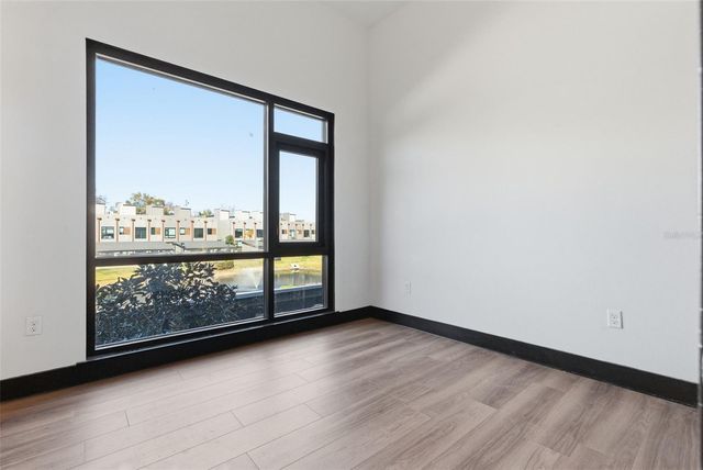 4132 GAUGE LINE LOOP, Tampa, FL 33624