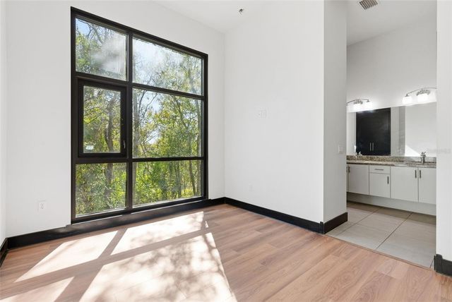 4132 GAUGE LINE LOOP, Tampa, FL 33624