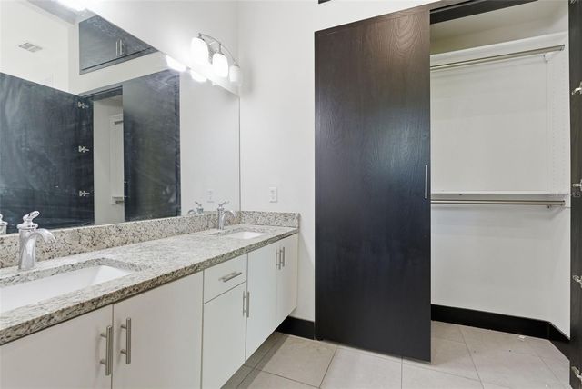 4132 GAUGE LINE LOOP, Tampa, FL 33624