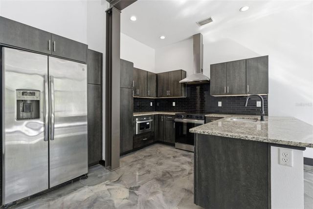 4132 GAUGE LINE LOOP, Tampa, FL 33624