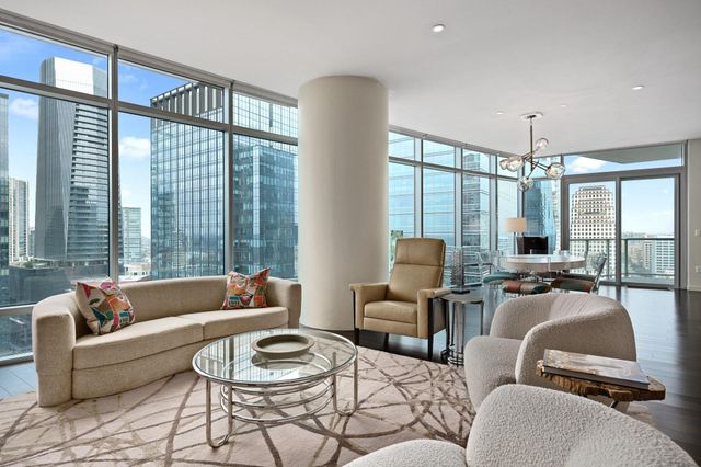 200 Congress Ave 24E, Austin, TX 78701