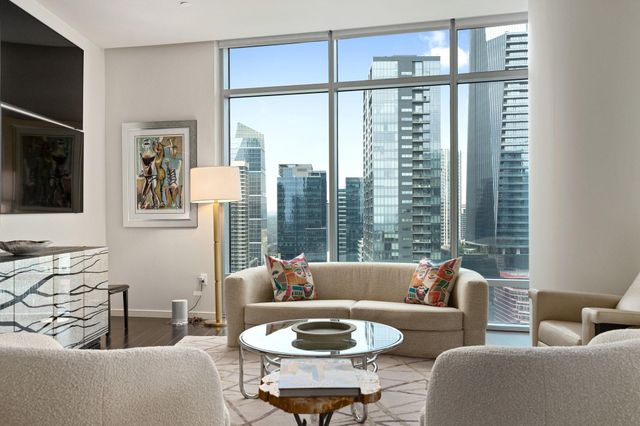 200 Congress Ave 24E, Austin, TX 78701