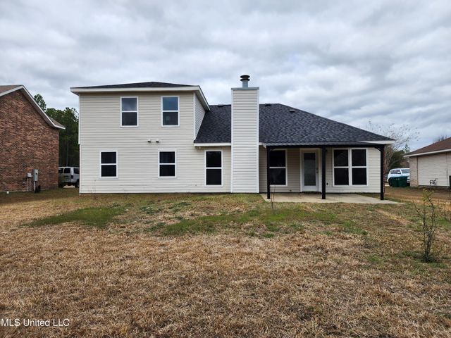 4598 Pinehaven Drive, Ocean Springs, MS 39564