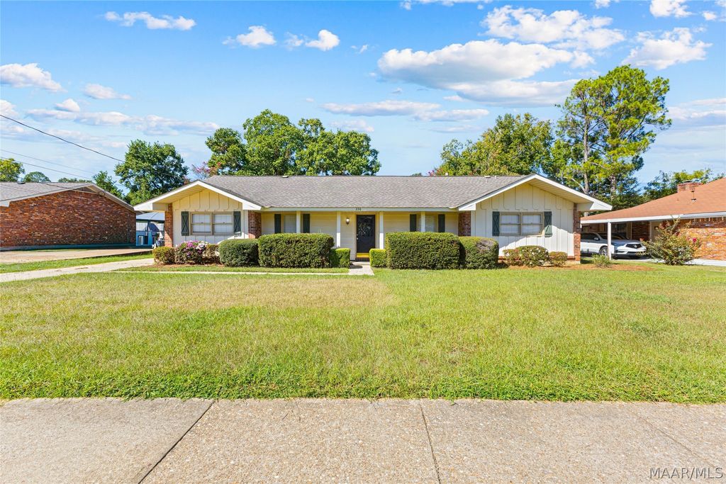 236 Davors Drive, Montgomery, AL 36109