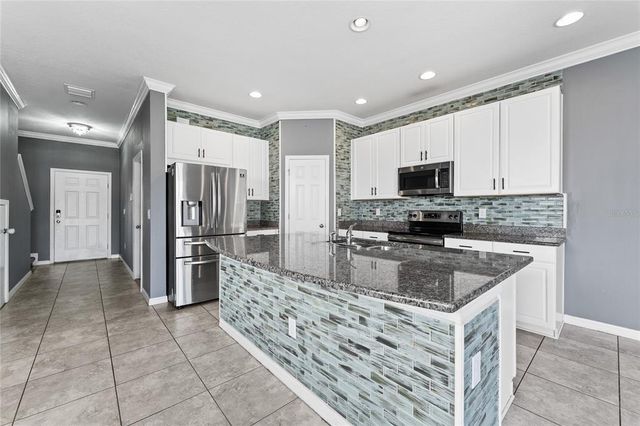 7103 GRAND ELM DRIVE, Riverview, FL 33578