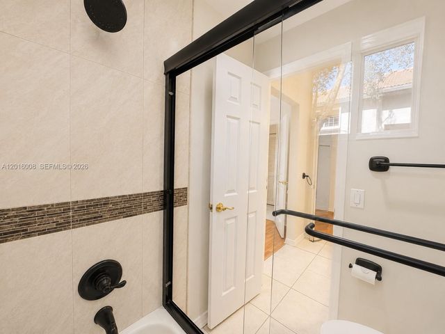 854 San Remo Dr 854, Weston, FL 33326