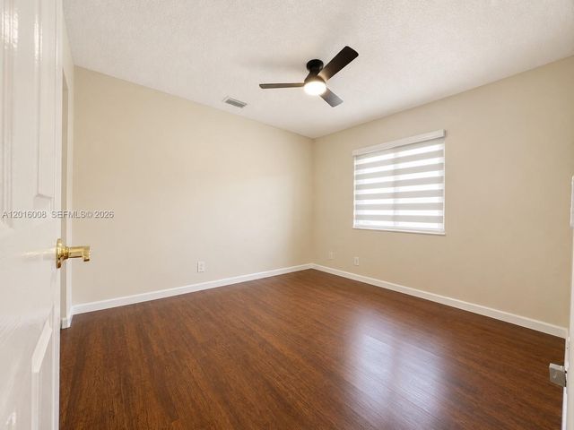 854 San Remo Dr 854, Weston, FL 33326