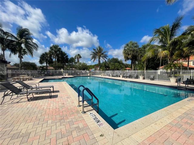 854 San Remo Dr 854, Weston, FL 33326