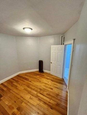 376 Ferry St 1, Malden, MA 02148