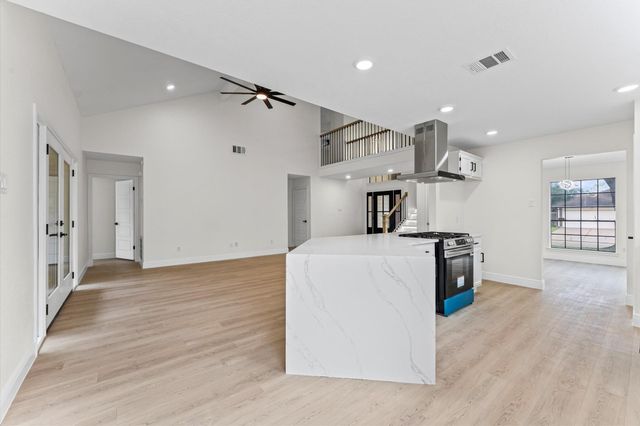 7631 Ashton Drive, Houston, TX 77095