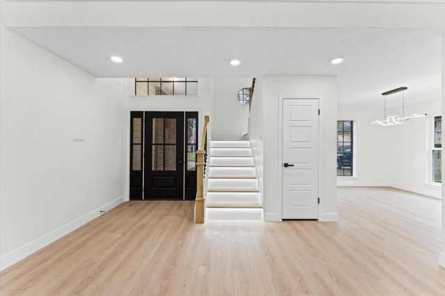 7631 Ashton Drive, Houston, TX 77095