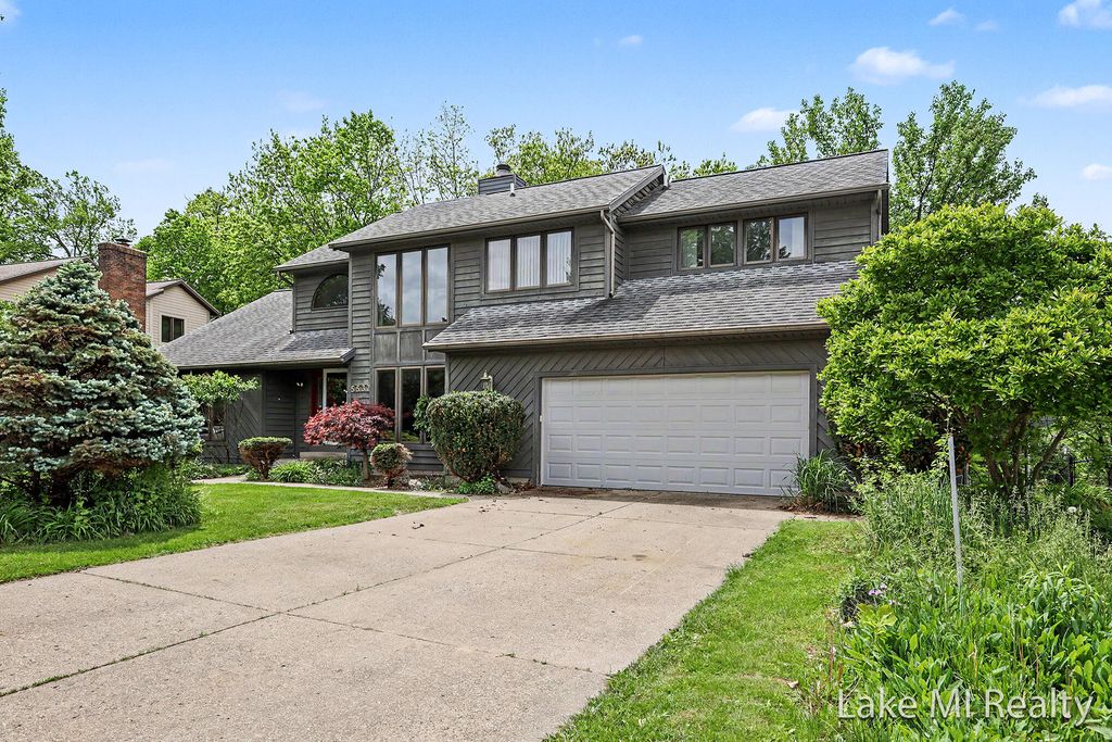 5537 Bentbrook Street Se, City Of Kentwood, MI 49508