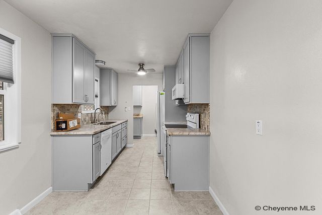 840 STEVENS DR, Cheyenne, WY 82001