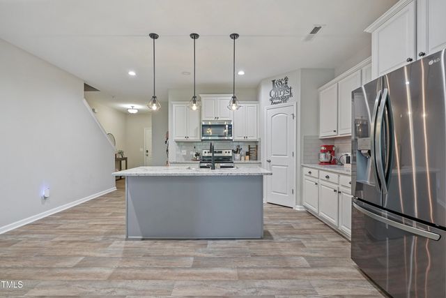 58 Willow Green Drive, Clayton, NC 27527
