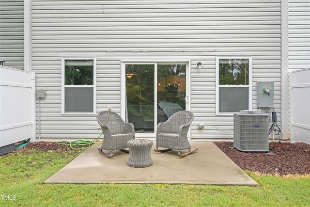 58 Willow Green Drive, Clayton, NC 27527