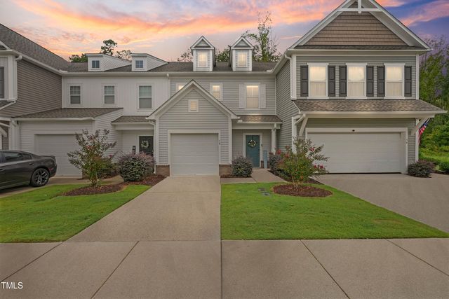 58 Willow Green Drive, Clayton, NC 27527
