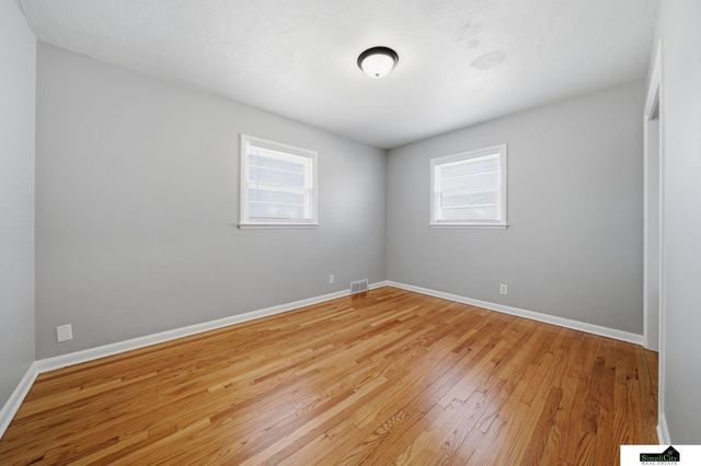 201 S 53rd Street, Lincoln, NE 68510